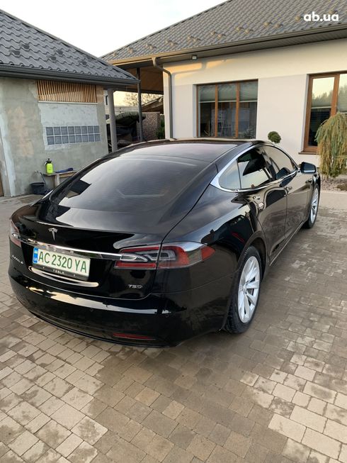 Tesla Model S 2017 черный - фото 7