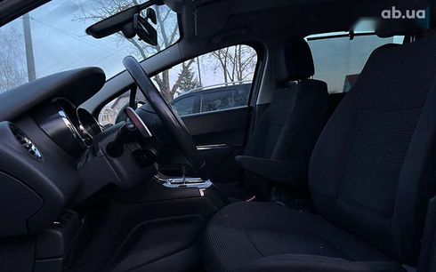Peugeot 5008 2012 - фото 10