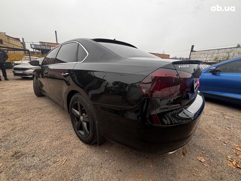 Volkswagen passat b7 2012 черный - фото 5