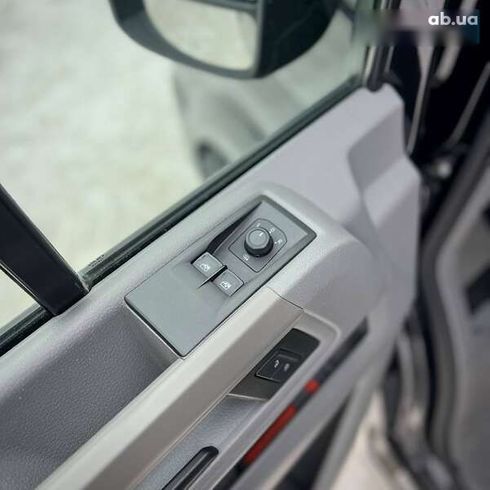 Volkswagen Crafter 2021 - фото 18
