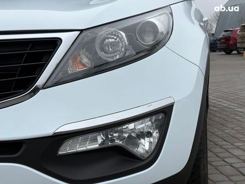 Kia Sportage 2014 белый - фото 14