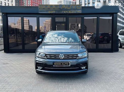 Volkswagen Tiguan 2018 - фото 2