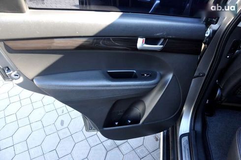 Kia Sorento 2011 - фото 26