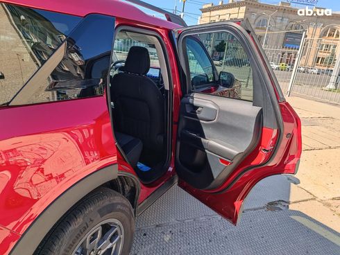 Ford Bronco 2021 красный - фото 30