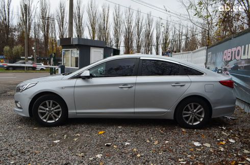 Hyundai Sonata 2017 серый - фото 4