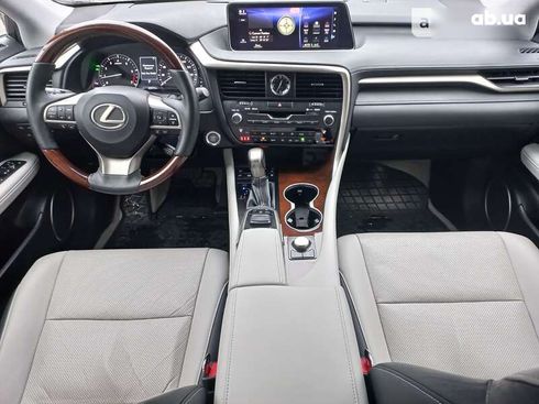 Lexus RX 2018 - фото 14
