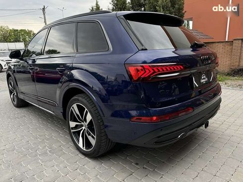 Audi Q7 2020 - фото 11