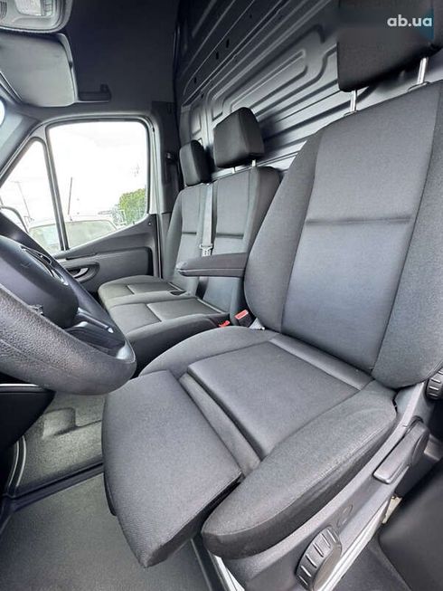Mercedes-Benz Sprinter 2020 - фото 18