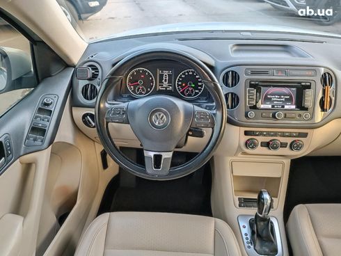 Volkswagen Tiguan 2012 серый - фото 15