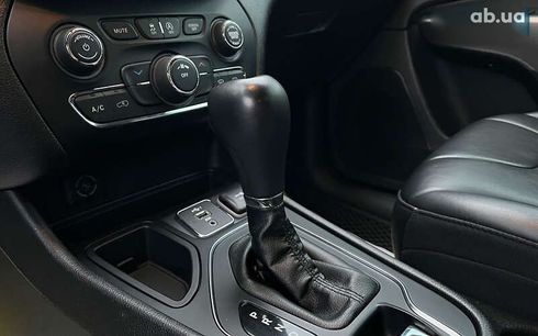 Jeep Cherokee 2019 - фото 15