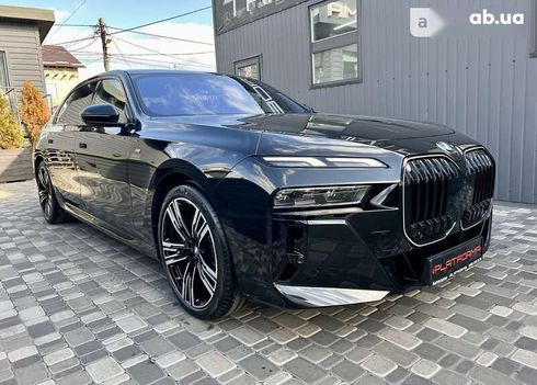 BMW 7 серия 2024 - фото 12