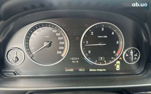 BMW 5 серия 2011 - фото 13