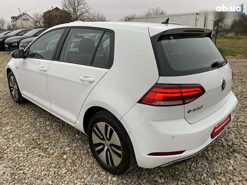 Volkswagen e-Golf 2019 - фото 10