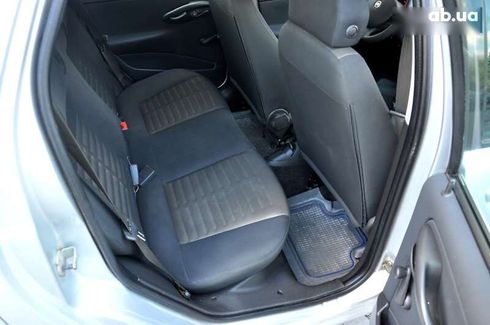 Fiat Punto 2009 - фото 22
