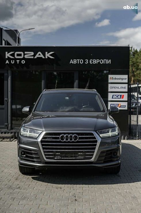 Audi Q7 2018 - фото 2