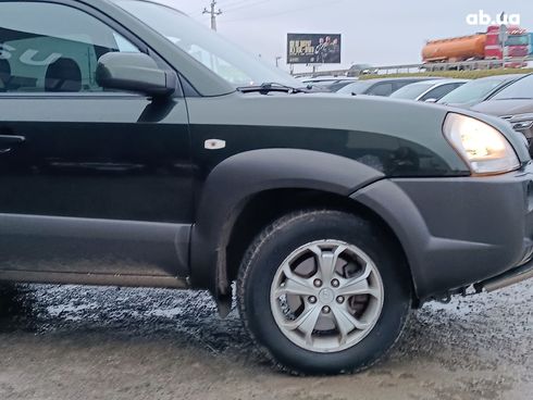 Hyundai Tucson 2008 зеленый - фото 13
