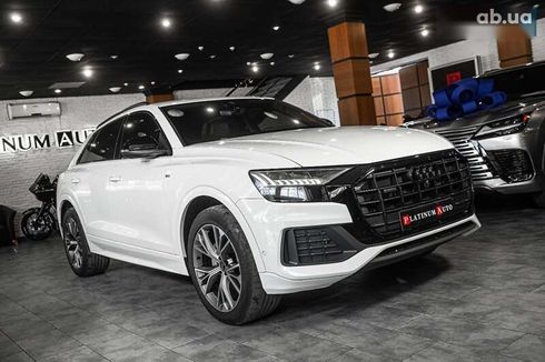Audi Q8 2023 - фото 4