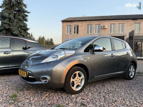 Nissan Leaf 2015 - фото 6