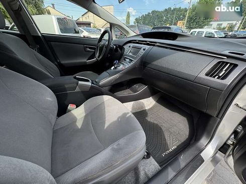 Toyota Prius 2013 - фото 26