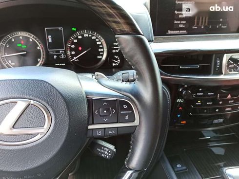 Lexus LX 2019 - фото 26