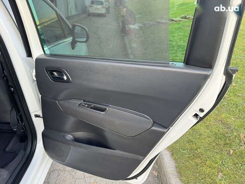 Peugeot 5008 2016 - фото 30