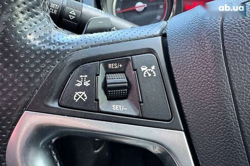 Opel Insignia 2012 - фото 17