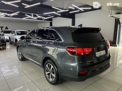 Kia Sorento 2019 - фото 6