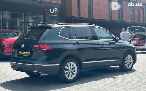 Volkswagen Tiguan 2018 - фото 2