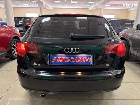 Audi A3 2006 черный - фото 7