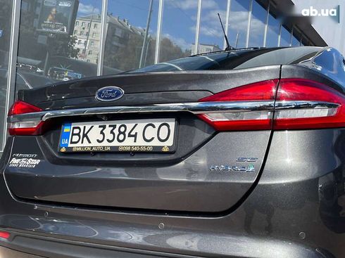 Ford Fusion 2017 - фото 23