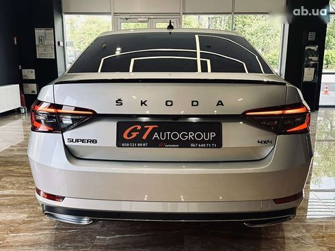 Skoda Superb 2023 - фото 9
