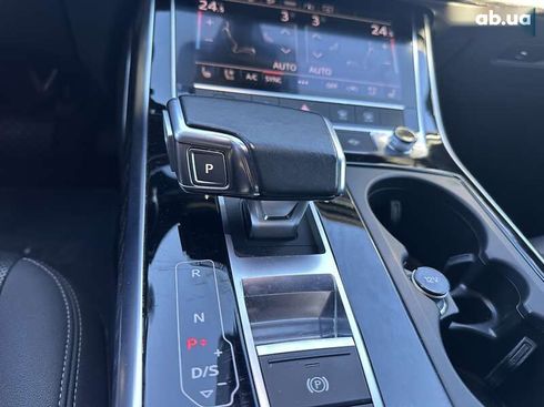 Audi Q8 2020 - фото 21