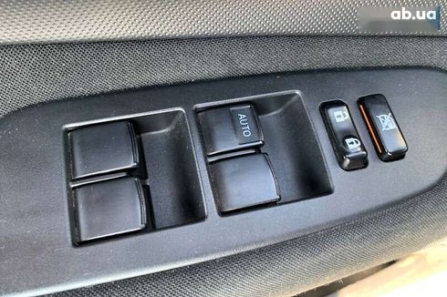 Toyota Auris 2007 - фото 20