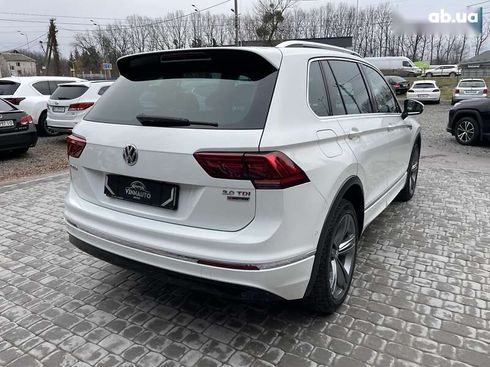 Volkswagen Tiguan 2017 - фото 13