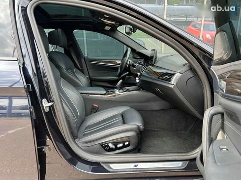 BMW 5 серия 2021 - фото 24
