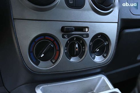 Fiat Qubo 2010 - фото 17
