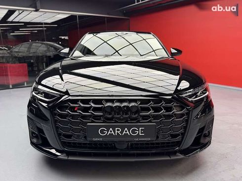 Audi S8 2024 - фото 3