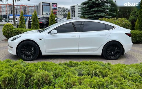 Tesla Model 3 2017 - фото 4