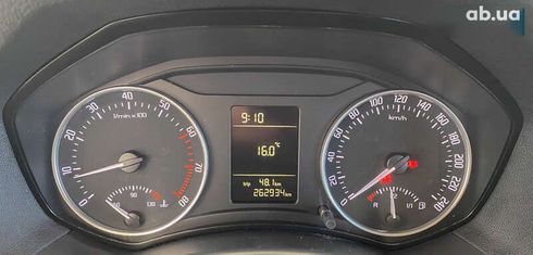 Skoda Octavia 2011 - фото 17