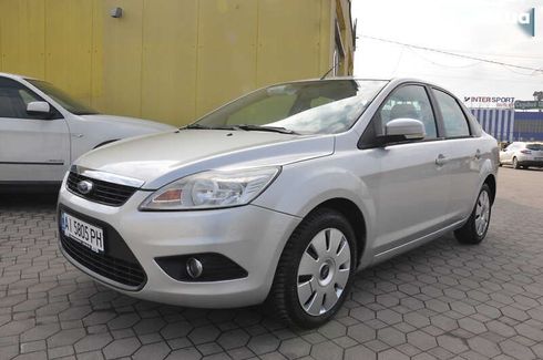 Ford Focus 2010 - фото 13