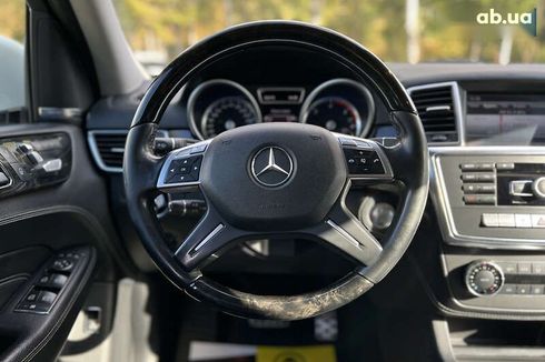 Mercedes-Benz M-Класс 2013 - фото 12