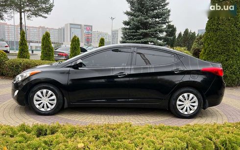 Hyundai Elantra 2013 - фото 4
