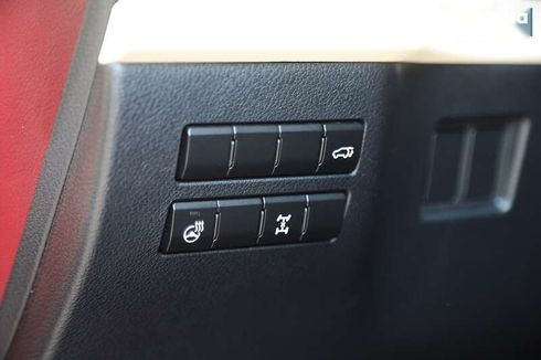 Lexus NX 2019 - фото 26