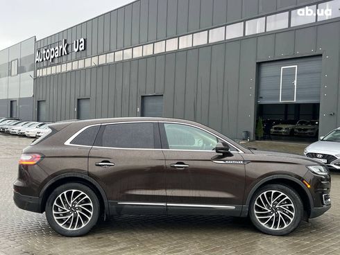 Lincoln Nautilus 2020 коричневый - фото 23