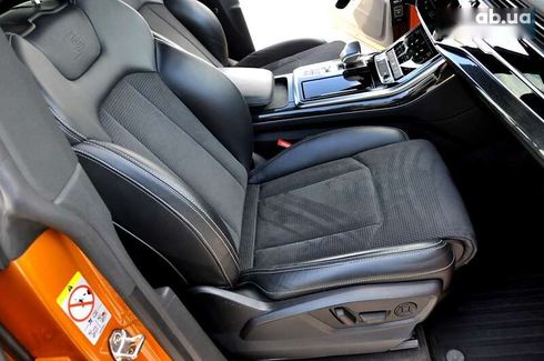 Audi Q8 2020 - фото 27
