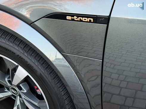 Audi e-tron S 2021 - фото 18