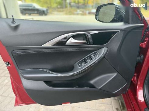 Infiniti QX30 2018 - фото 16