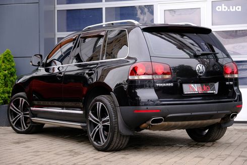 Volkswagen Touareg 2008 черный - фото 3
