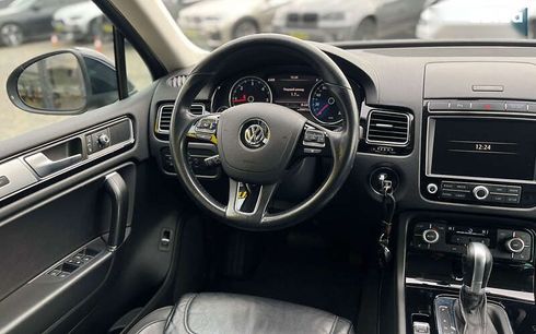 Volkswagen Touareg 2015 - фото 23