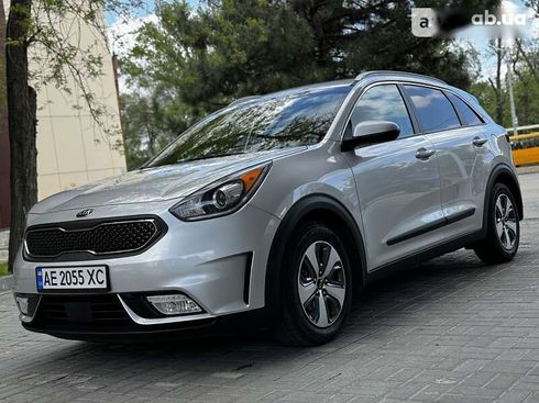 Kia Niro 2018 - фото 2